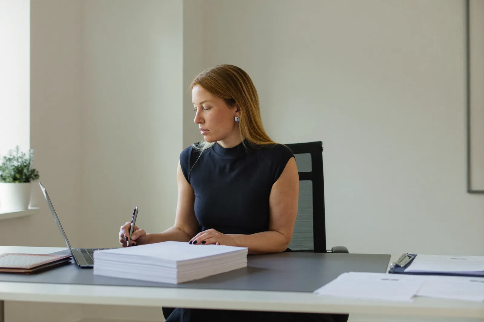 HR manager reviewing applications during the LMIA recruitment process